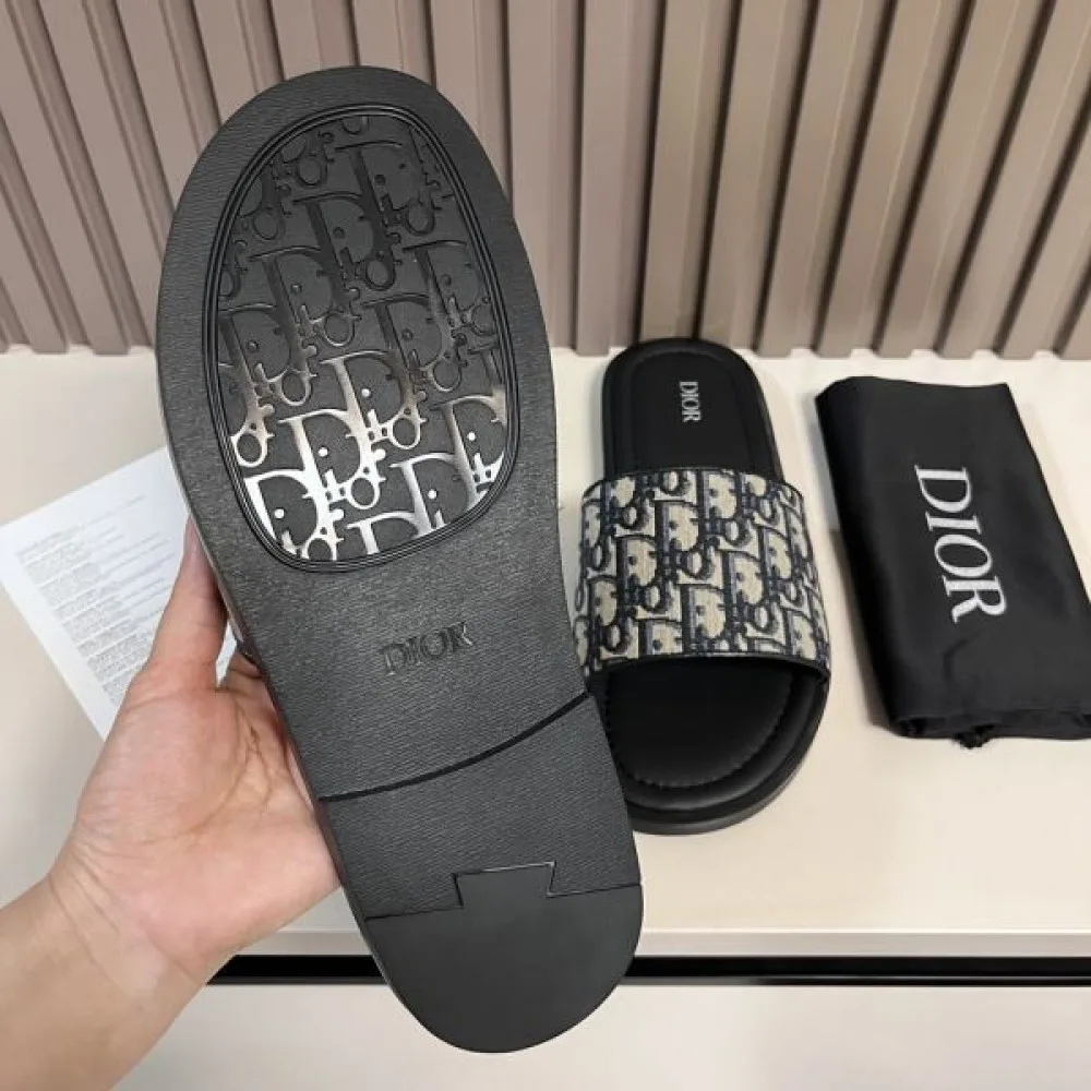 DIOR ディオール 2025SS 一気にオシャレ上級者 メンズ用 サンダル 商品画像 9