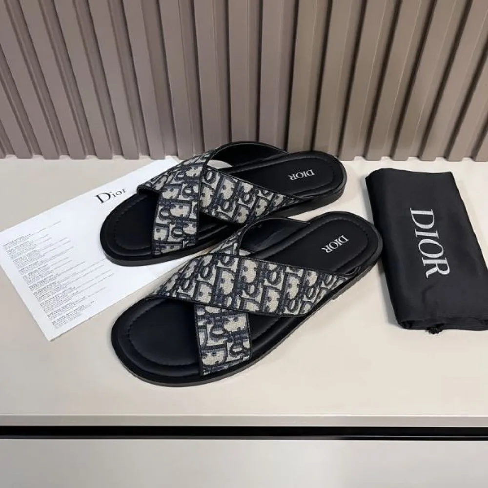DIOR ディオール 2025SS キレイ色チェック春夏 メンズ用 サンダル 商品画像 4