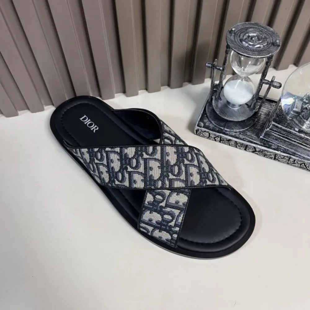 DIOR ディオール 2025SS キレイ色チェック春夏 メンズ用 サンダル 商品画像 5