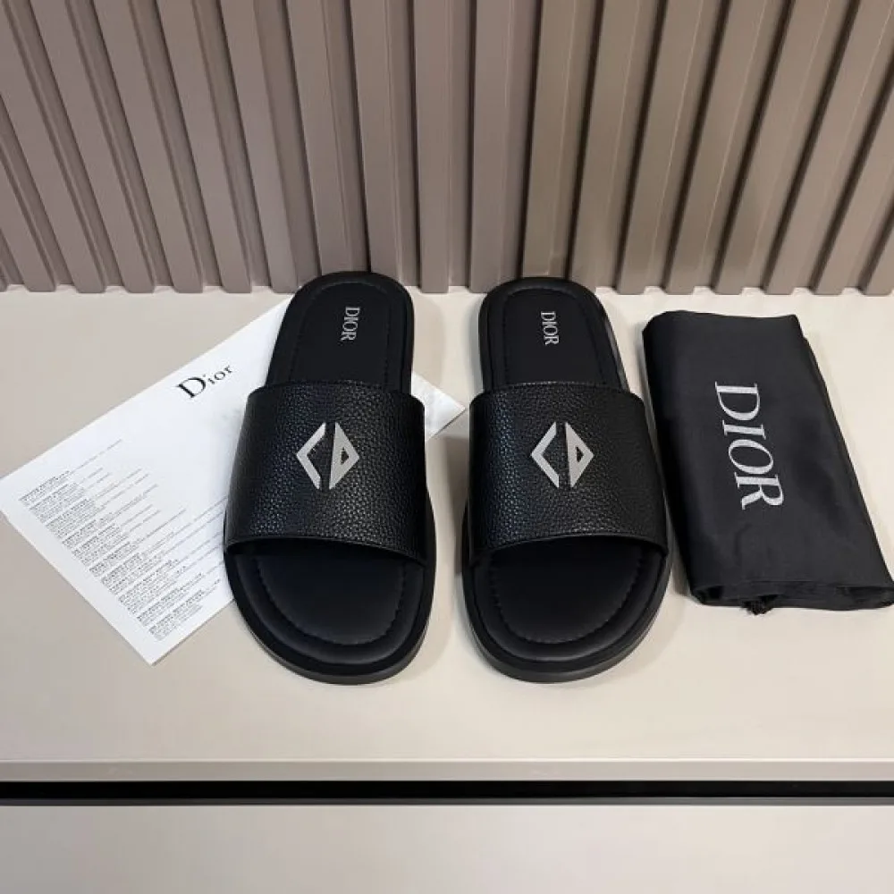 DIOR ディオール 2025SS 新品は継続して大人気 メンズ用 サンダル 商品画像 1