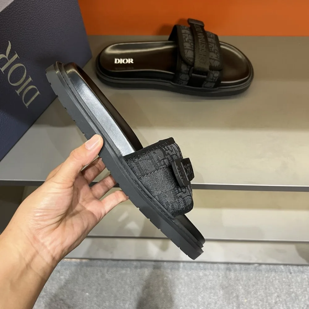2025SS サンダル DIOR ディオール ジュアル感強めの着 商品画像 8