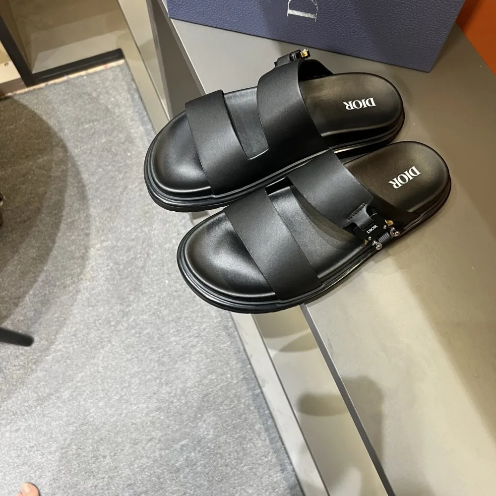 2025SS サンダル DIOR ディオール シンプルなデザイン 商品画像 2