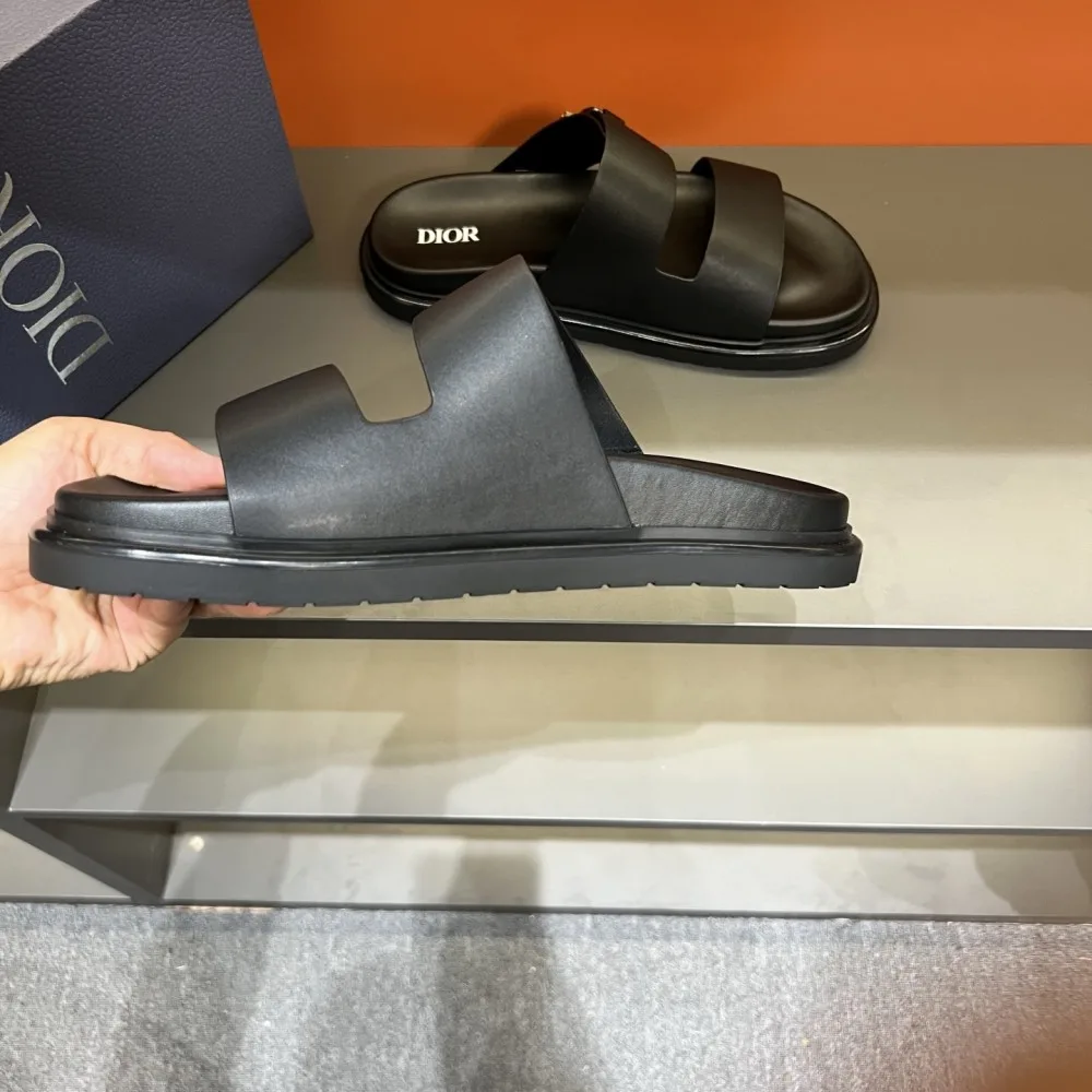 2025SS サンダル DIOR ディオール シンプルなデザイン 商品画像 7