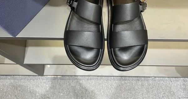 2025SS サンダル DIOR ディオール シンプルなデザイン 商品画像 11
