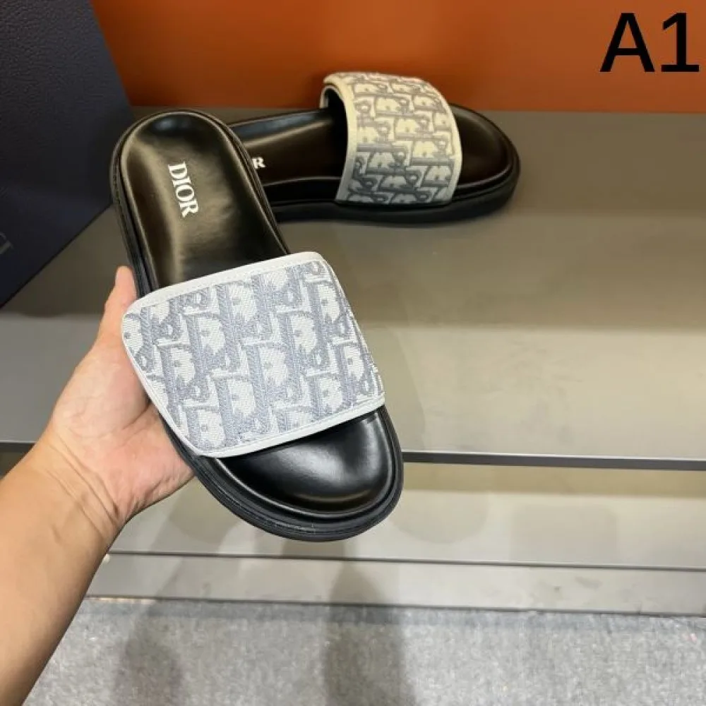 2025SS サンダル DIOR ディオール おしゃれ上級者に着 商品画像 1