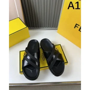 FENDI フェンデイ 2025SS 新作限定めっちゃ綺麗色 メンズ用 サンダル 商品画像 1