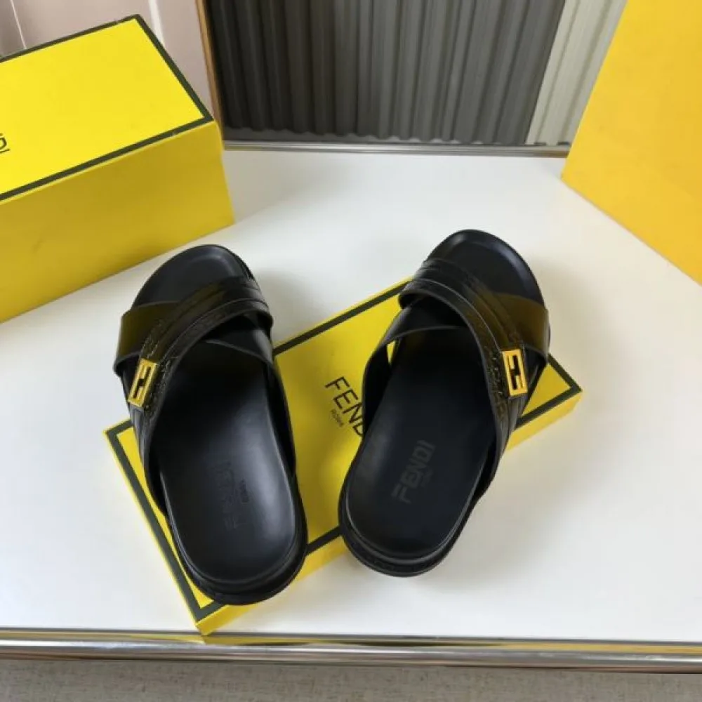 FENDI フェンデイ 2025SS 新作限定めっちゃ綺麗色 メンズ用 サンダル 商品画像 6