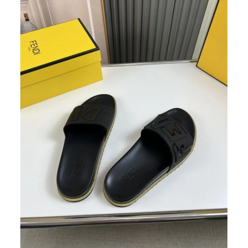 FENDI フェンデイ 2025SS 新作限定華やかキュート メンズ用 サンダル 商品画像 6