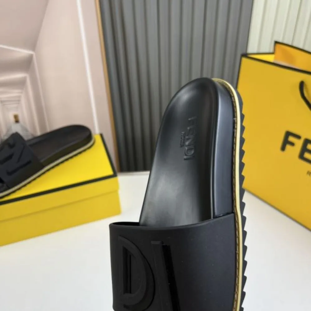 FENDI フェンデイ 2025SS 新作限定華やかキュート メンズ用 サンダル 商品画像 8
