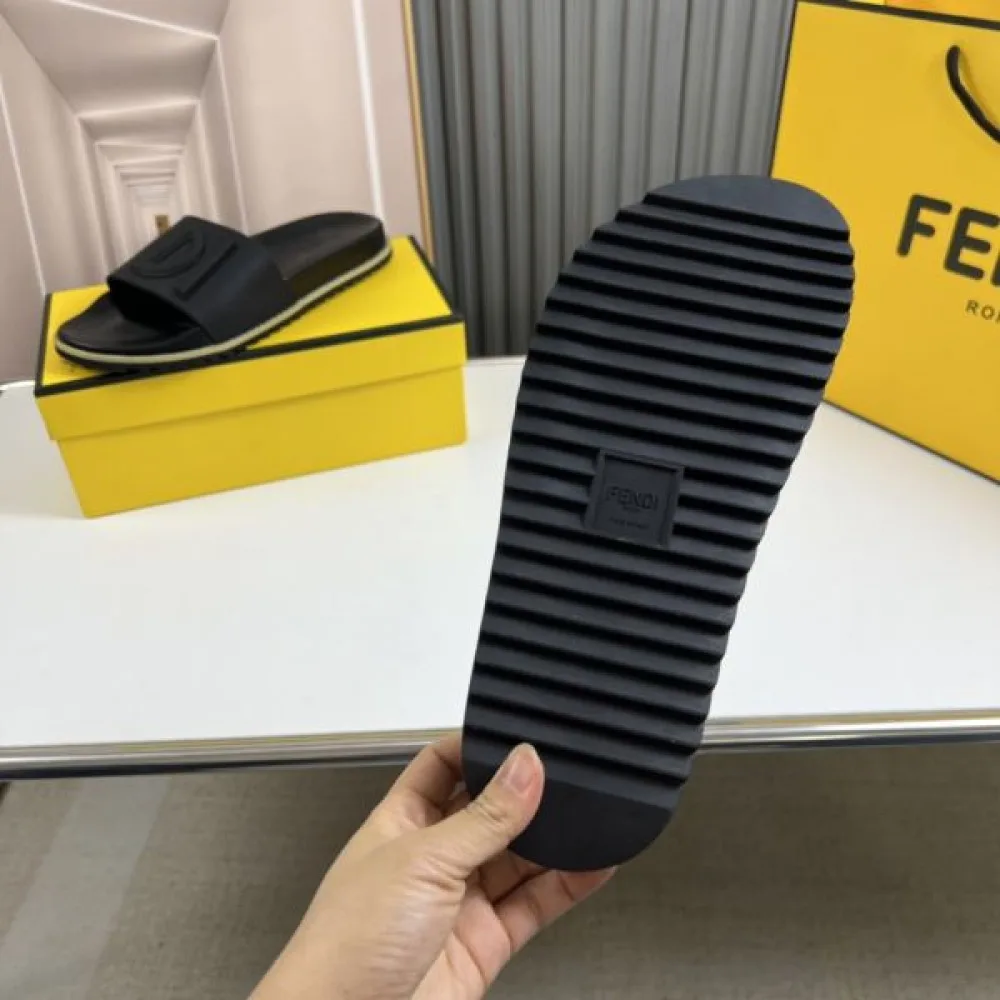 FENDI フェンデイ 2025SS 新作限定華やかキュート メンズ用 サンダル 商品画像 9