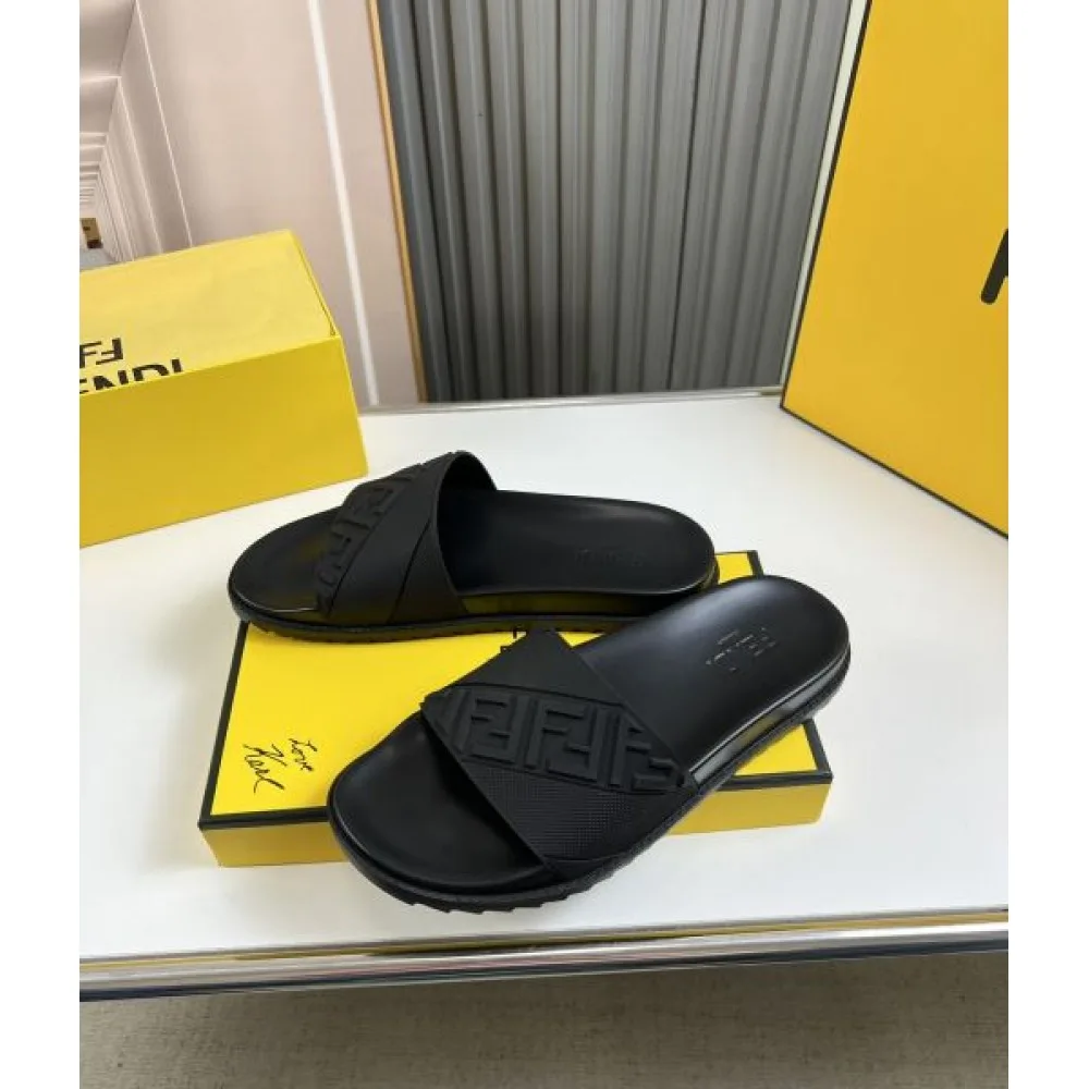 FENDI フェンデイ 2025SS 最新☆大人気☆話題沸騰 メンズ用 サンダル 商品画像 4