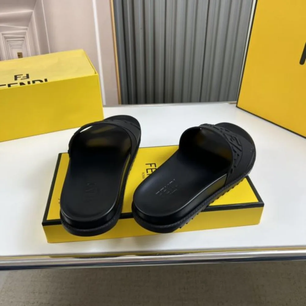 FENDI フェンデイ 2025SS 最新☆大人気☆話題沸騰 メンズ用 サンダル 商品画像 6