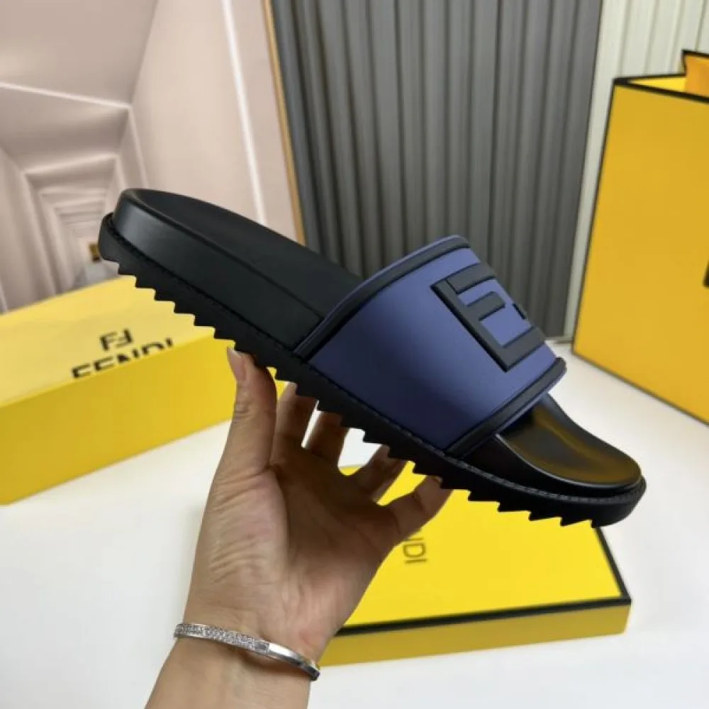 FENDI フェンデイ 2025SS 新作限定華やかキュート メンズ用 サンダル 商品画像 7