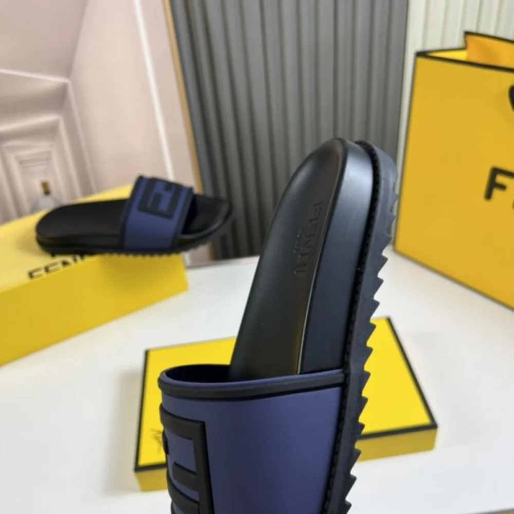 FENDI フェンデイ 2025SS 新作限定華やかキュート メンズ用 サンダル 商品画像 8