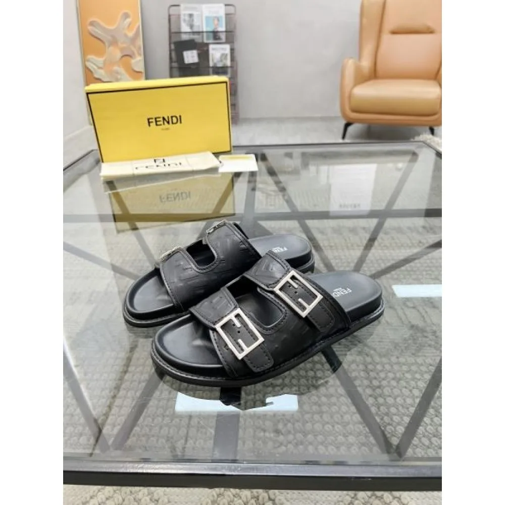 FENDI フェンデイ 2025SS オシャレに見せられます メンズ用 サンダル 商品画像 4