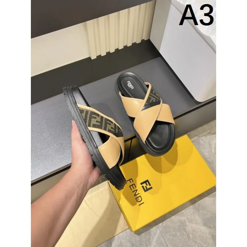 2025SS サンダル FENDI フェンデイ 夏でも快適な着心地 商品画像 3