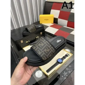 2025SS サンダル FENDI フェンデイ 毎シーズン活躍する 商品画像 1