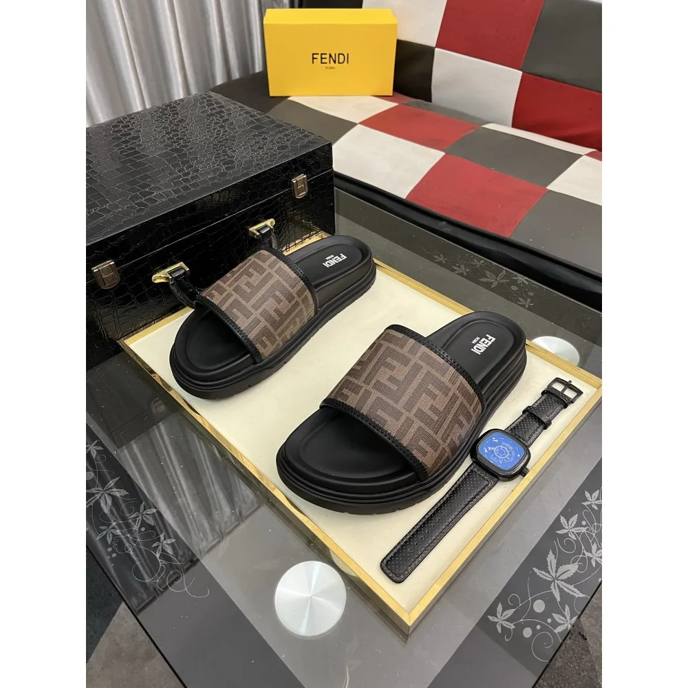 2025SS サンダル FENDI フェンデイ 毎シーズン活躍する 商品画像 4