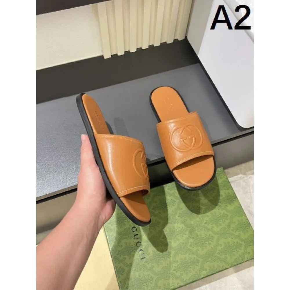 GUCCI グッチ 2025SS 現地価格お得な春夏新作 メンズ用 サンダル 商品画像 2