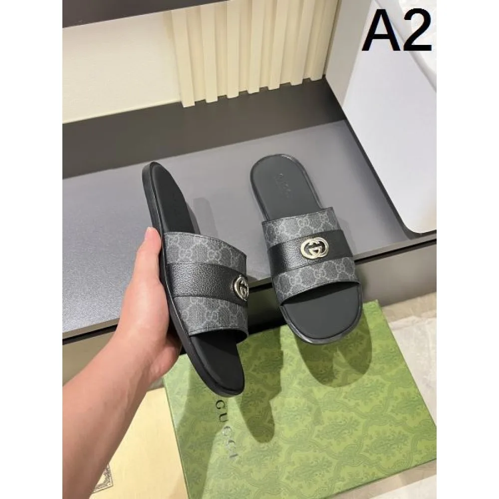 GUCCI グッチ 2025SS 希少!取り扱い店舗限定 メンズ用 サンダル 商品画像 2