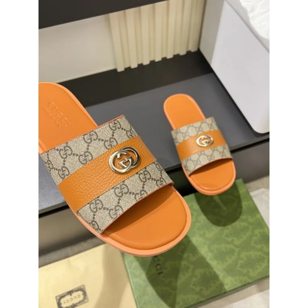 GUCCI グッチ 2025SS 希少!取り扱い店舗限定 メンズ用 サンダル 商品画像 8