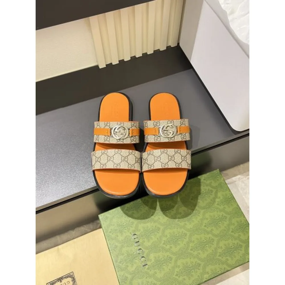 GUCCI グッチ 2025SS この時季だからお買い得 メンズ用 サンダル 商品画像 5