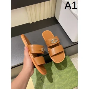GUCCI グッチ 2025SS 新作セール価格でゲット メンズ用 サンダル 商品画像 1