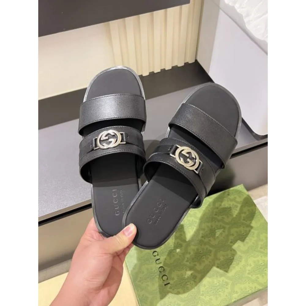 GUCCI グッチ 2025SS 新作セール価格でゲット メンズ用 サンダル 商品画像 7