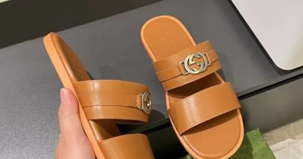GUCCI グッチ 2025SS 新作セール価格でゲット メンズ用 サンダル 商品画像 11