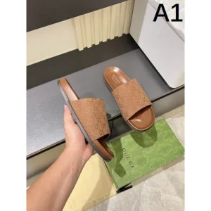 2025SS サンダル GUCCI グッチ 今年らしい着こなし 商品画像 1