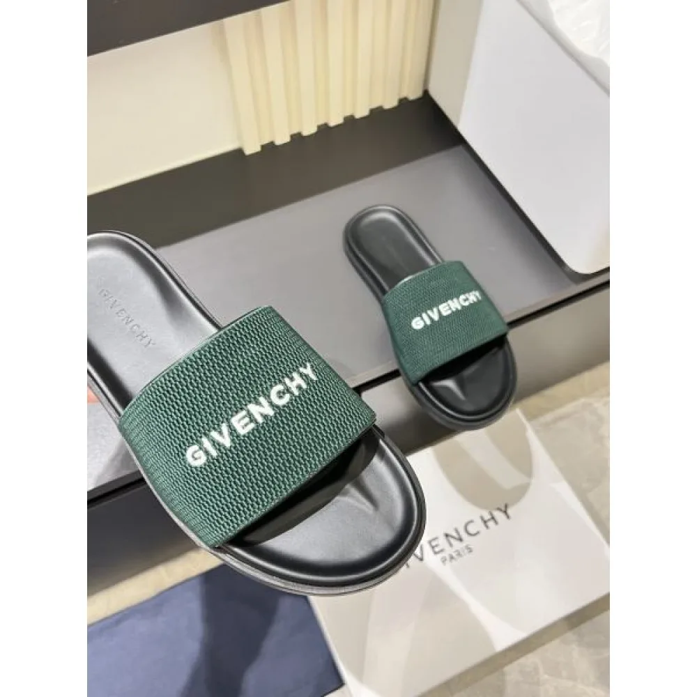 GIVENCHY ジバンシィ 2025SS スタイリッシュな雰囲気 メンズ用 サンダル 商品画像 8