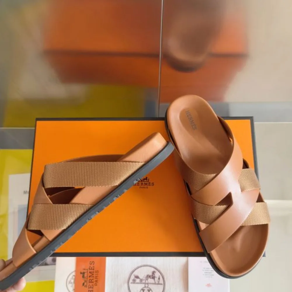 HERMES エルメス 2025SS すっきりしたシルエット メンズ用 サンダル 商品画像 7
