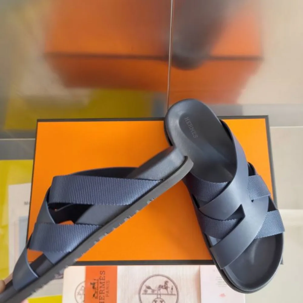 HERMES エルメス 2025SS カジュアルさが強すぎる メンズ用 サンダル 商品画像 7