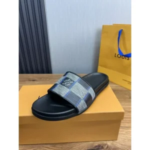 LOUIS VUITTON ルイヴィトン 2025SS 高評価アイテム メンズ用 サンダル 商品画像 1