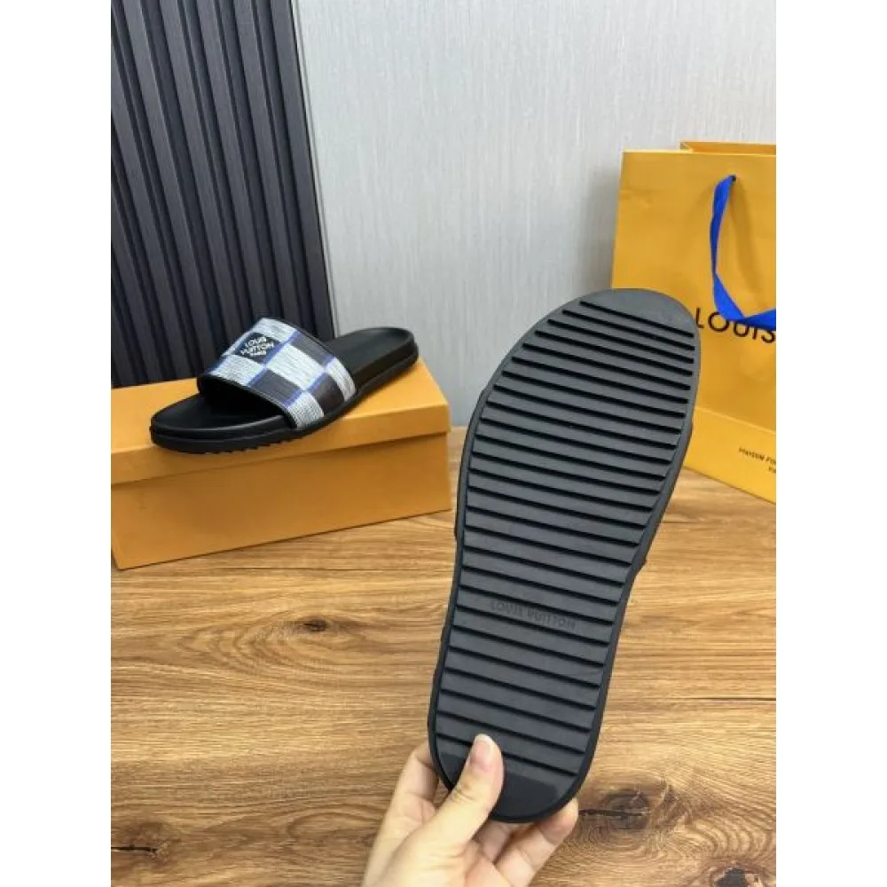 LOUIS VUITTON ルイヴィトン 2025SS 高評価アイテム メンズ用 サンダル 商品画像 9