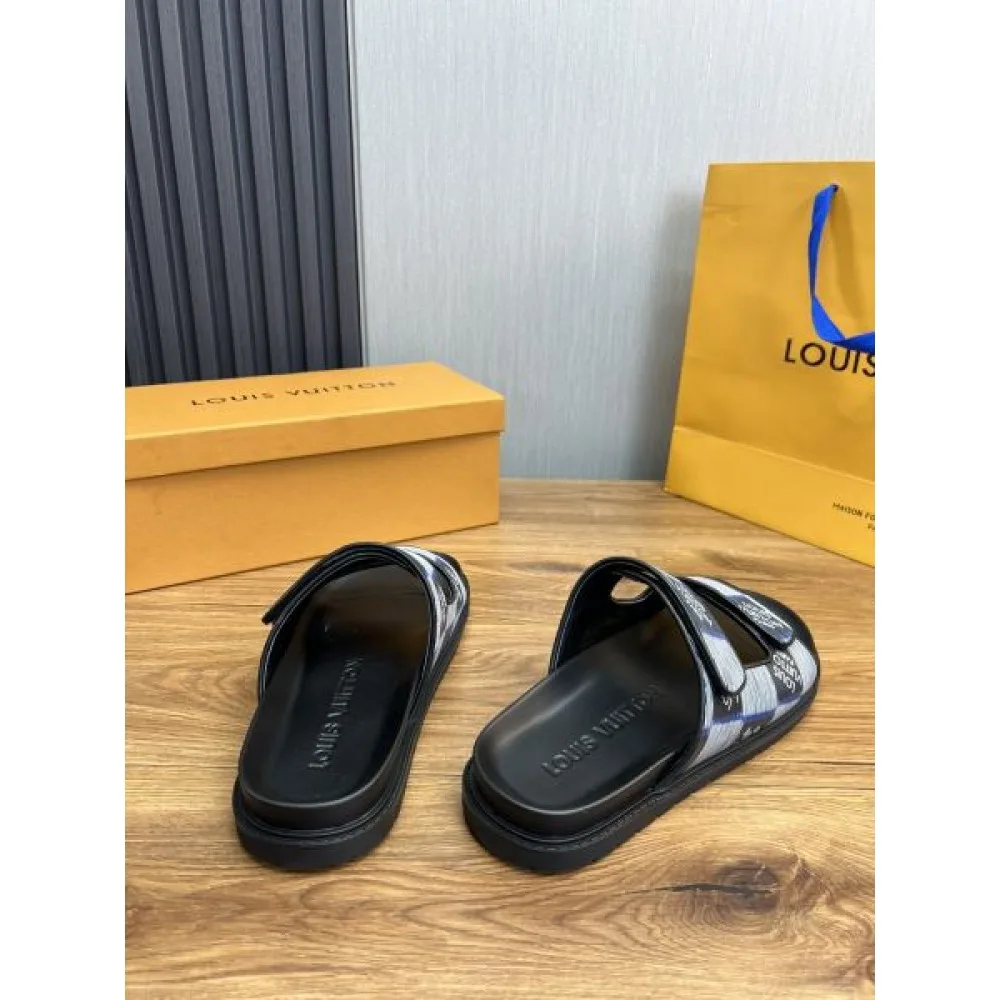 LOUIS VUITTON ルイヴィトン 2025SS トレンドカラー メンズ用 サンダル 商品画像 5