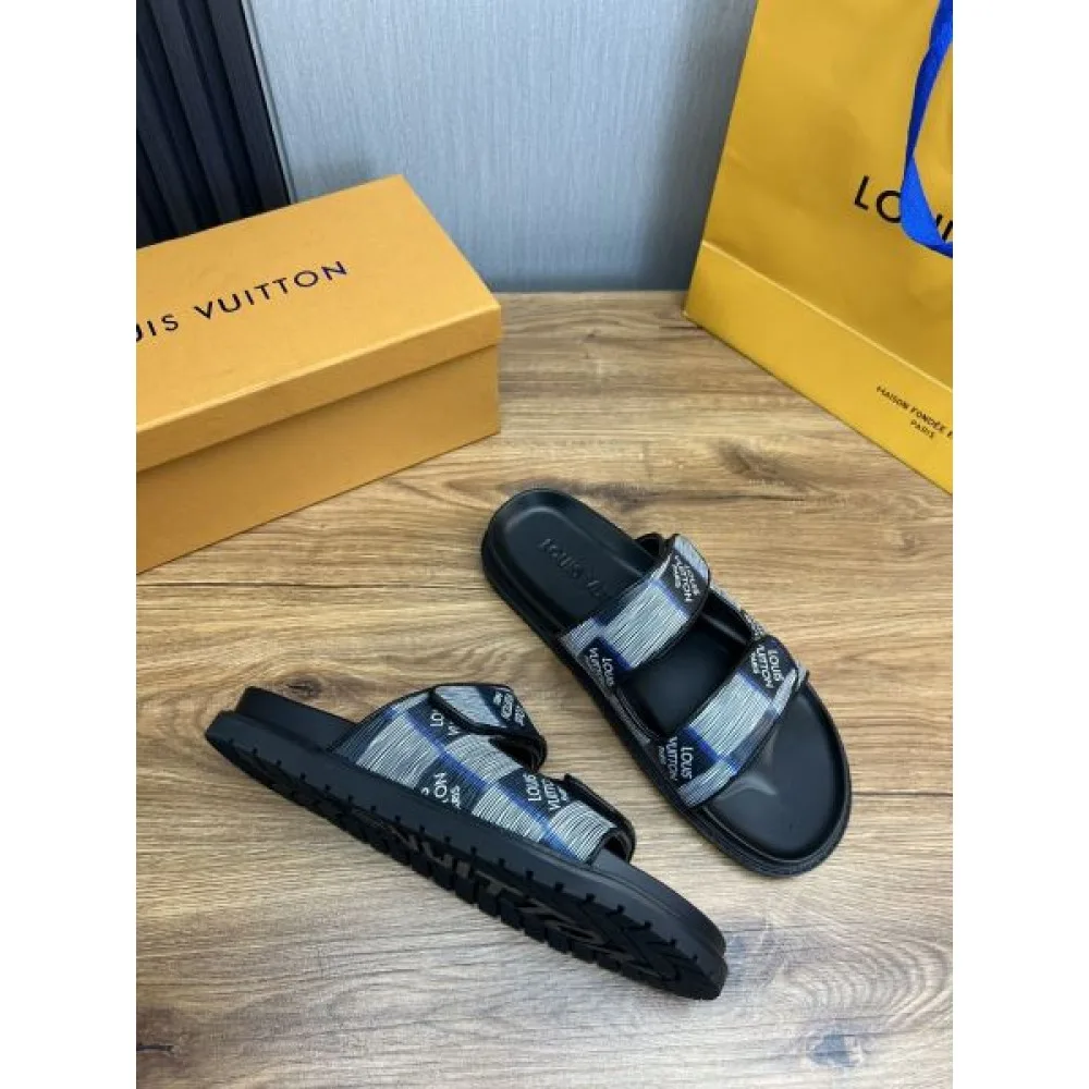 LOUIS VUITTON ルイヴィトン 2025SS トレンドカラー メンズ用 サンダル 商品画像 6