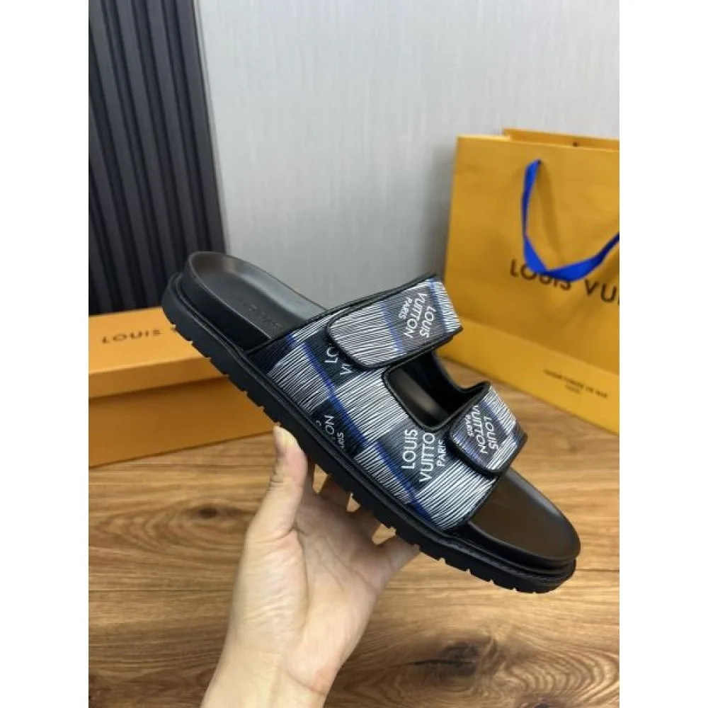 LOUIS VUITTON ルイヴィトン 2025SS トレンドカラー メンズ用 サンダル 商品画像 7