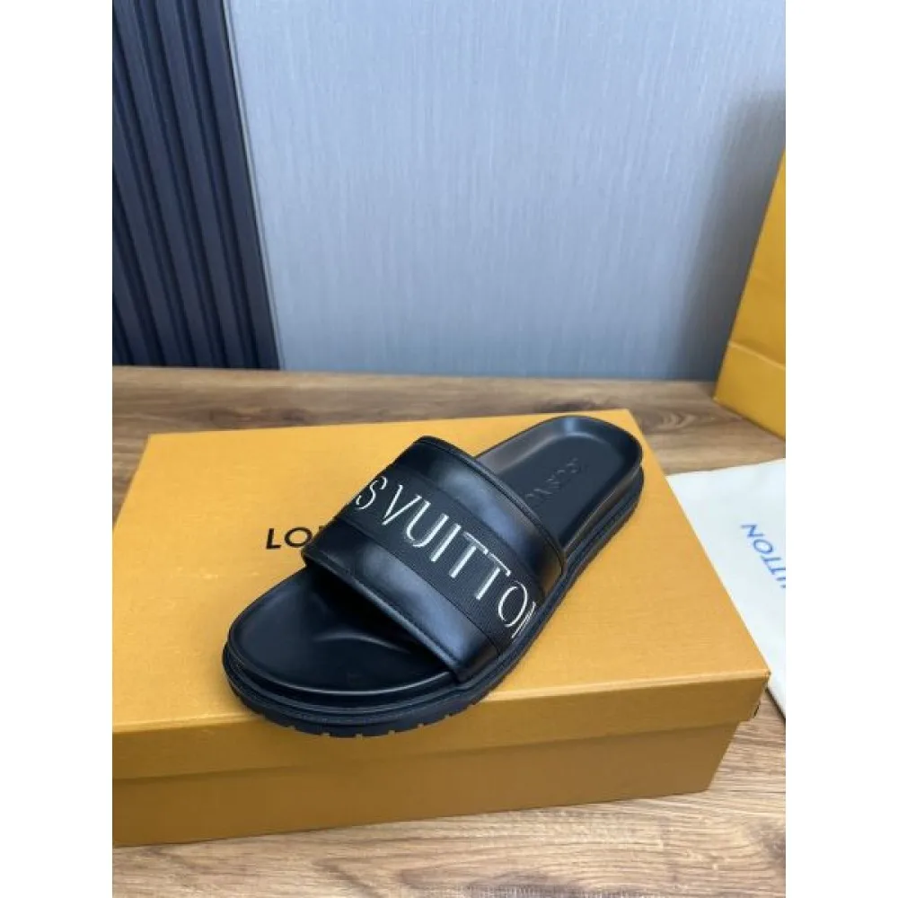 LOUIS VUITTON ルイヴィトン 2025SS 人気は衰えず! メンズ用 サンダル 商品画像 1