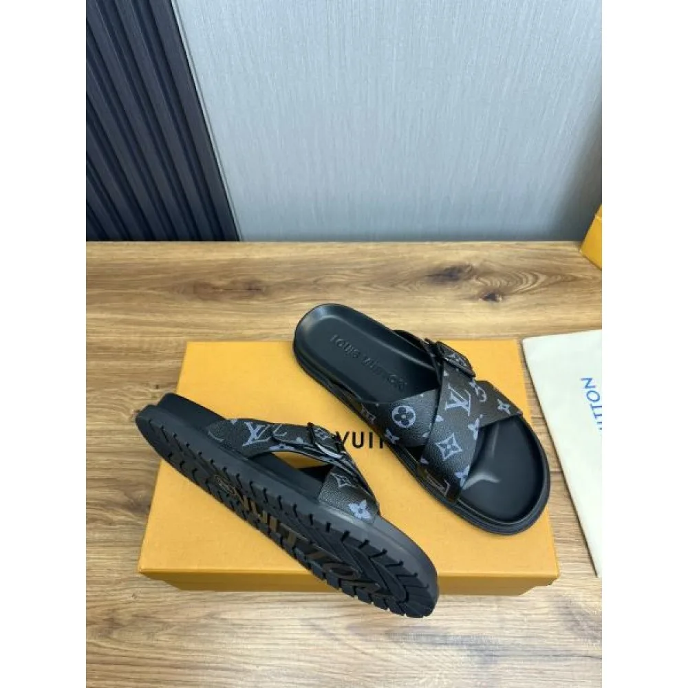 LOUIS VUITTON ルイヴィトン 2025SS 定番のスタイル メンズ用 サンダル 商品画像 6