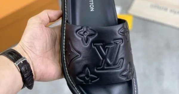 LOUIS VUITTON ルイヴィトン 2025SS 特に注目したい メンズ用 サンダル 商品画像 12