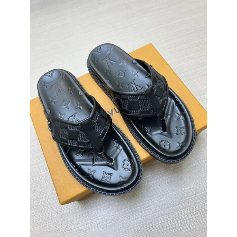 LOUIS VUITTON ルイヴィトン 2025SS 品良くおしゃれ メンズ用 サンダル 商品画像 3
