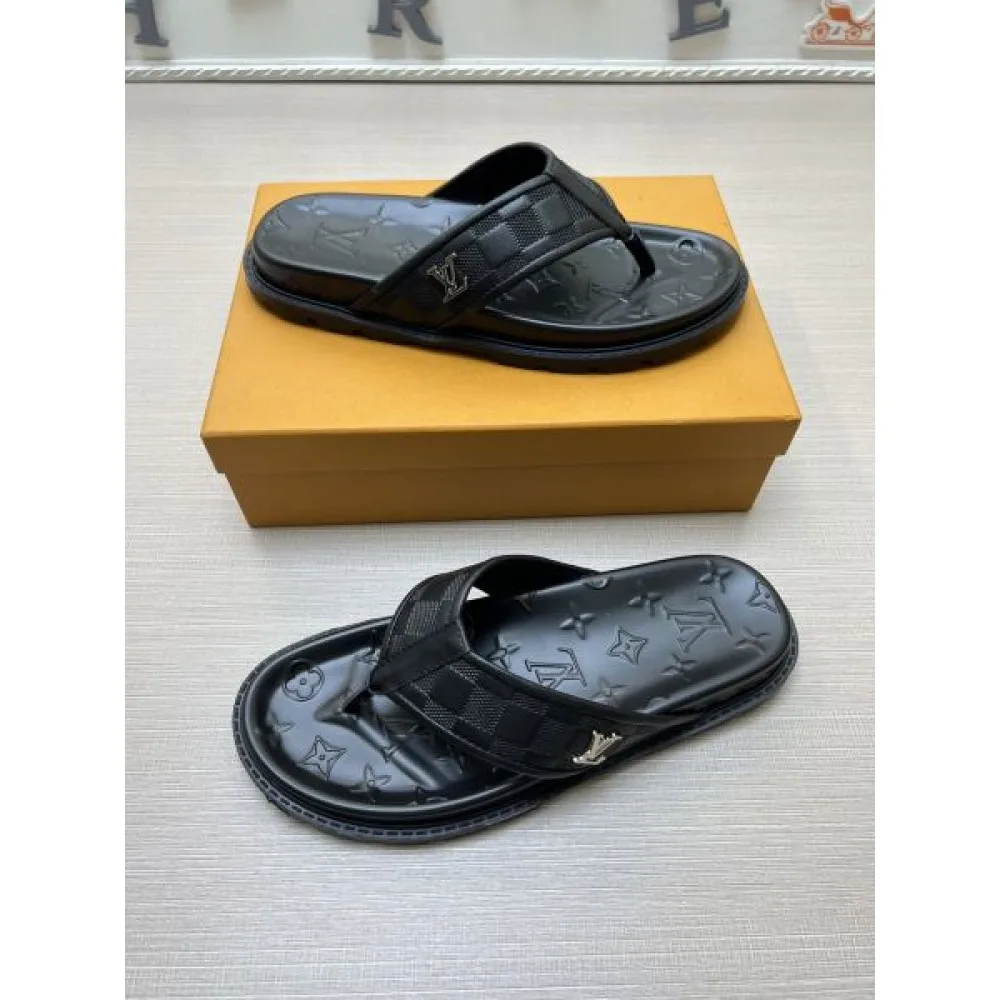 LOUIS VUITTON ルイヴィトン 2025SS 品良くおしゃれ メンズ用 サンダル 商品画像 4