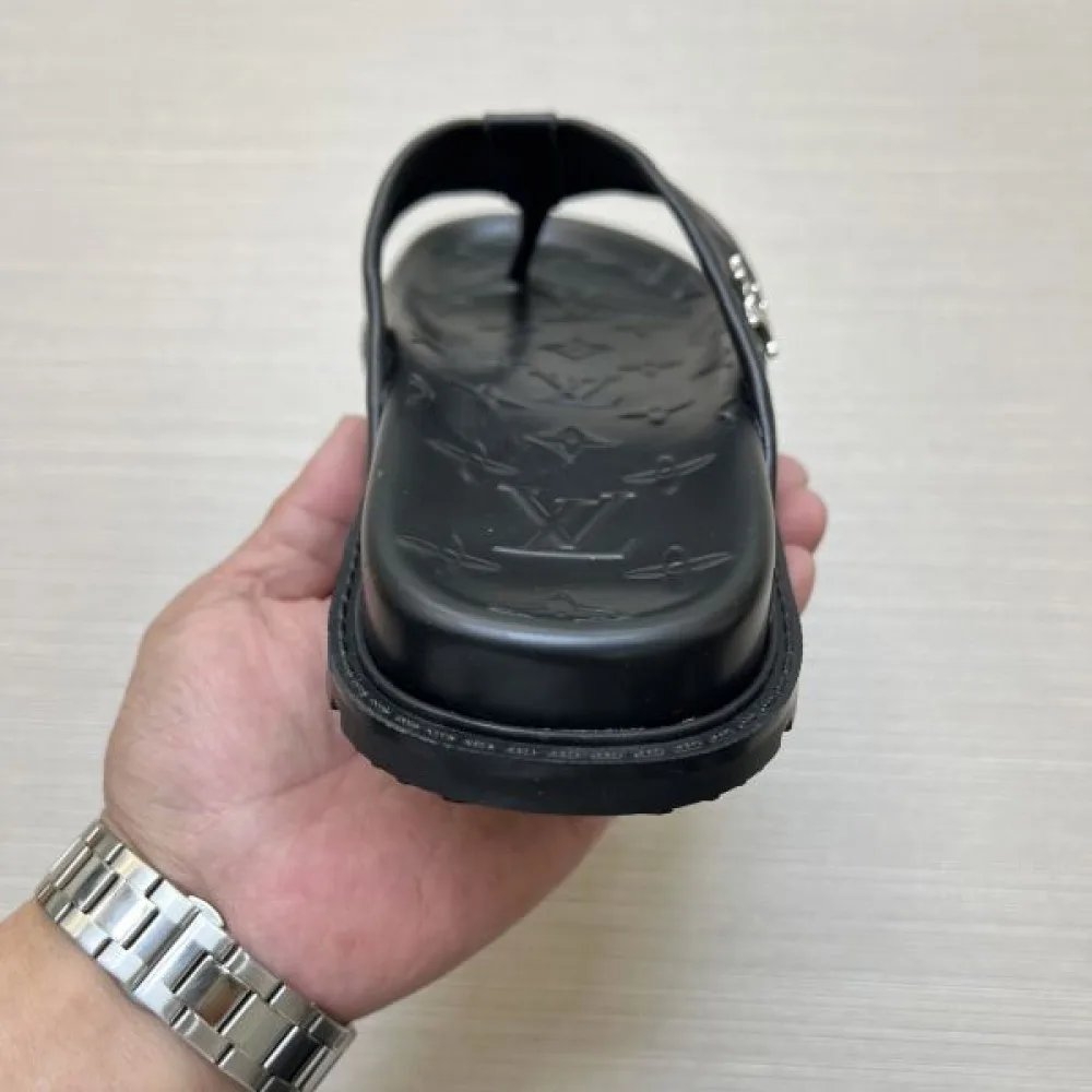 LOUIS VUITTON ルイヴィトン 2025SS 品良くおしゃれ メンズ用 サンダル 商品画像 7