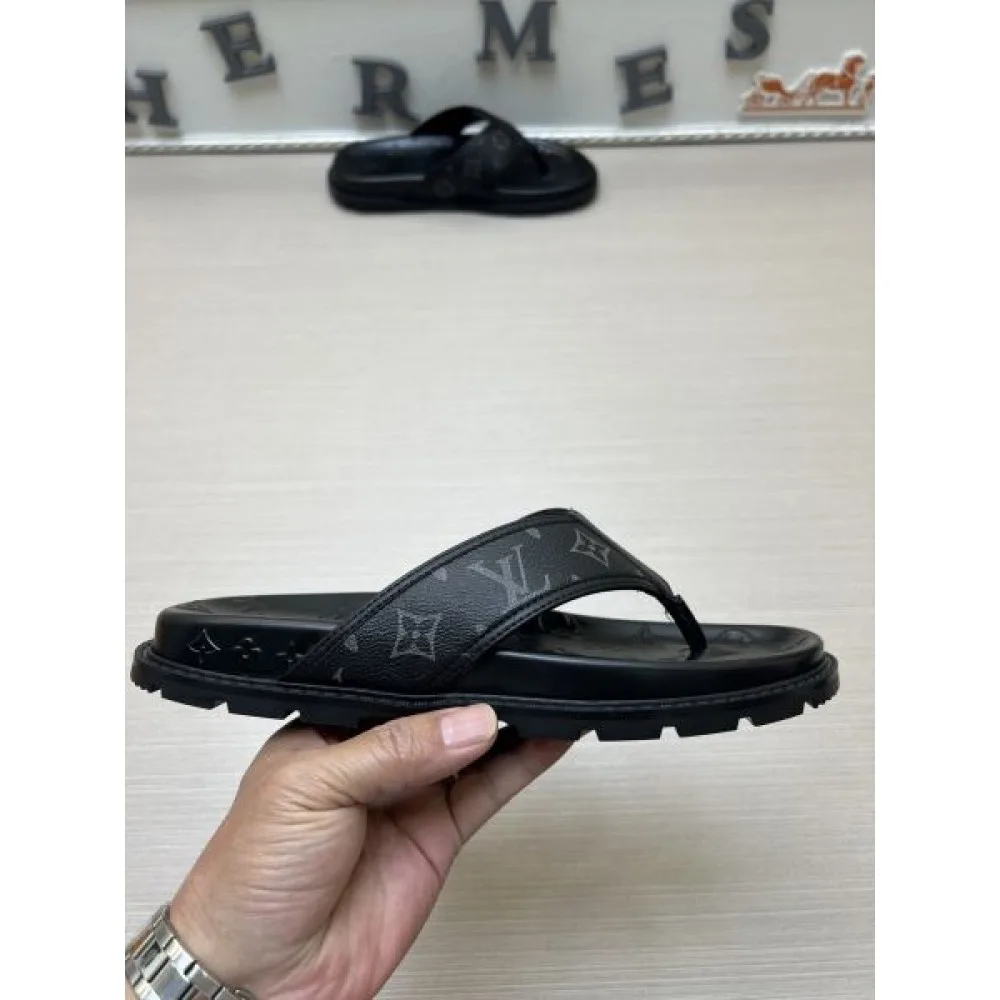 LOUIS VUITTON ルイヴィトン 2025SS 人気定番大人気 メンズ用 サンダル 商品画像 5