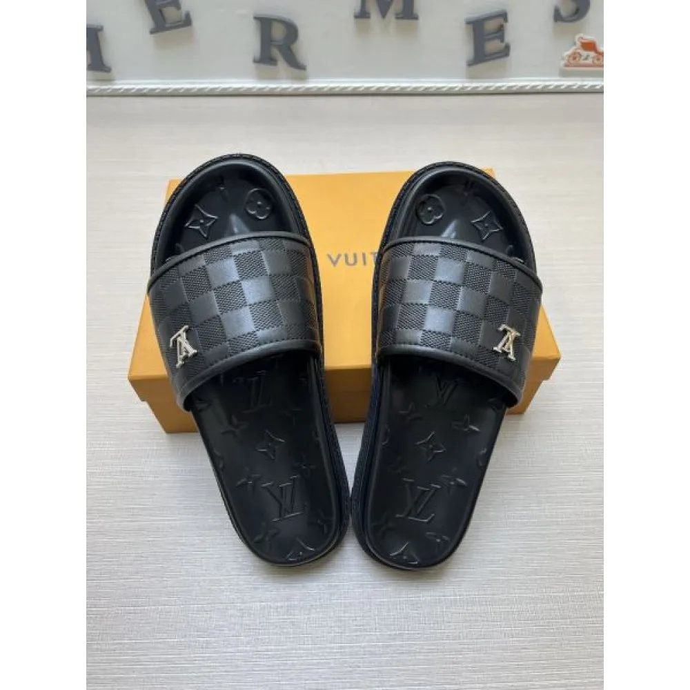 LOUIS VUITTON ルイヴィトン 2025SS 日本限定モデル メンズ用 サンダル 商品画像 2