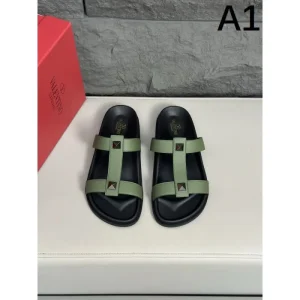 2025SS サンダル VALENTINO ヴァレンティノ 夏季大人気アイテム 商品画像 1