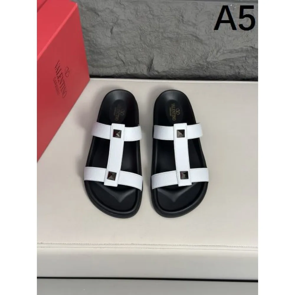 2025SS サンダル VALENTINO ヴァレンティノ 夏季大人気アイテム 商品画像 5