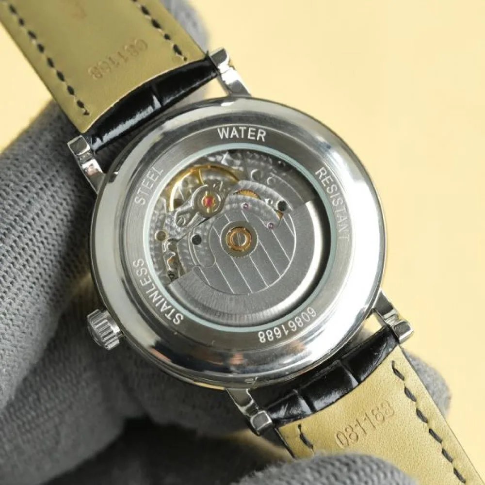 2025FW 時計 ウォッチ VACHERON CONSTANTIN ヴァシュロン コンスタンタン スマートで洗練された印象 商品画像 8