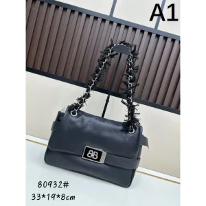 2025SS ショルダーバッグ BALENCIAGA バレンシアガ 人気の高さがうかがえ 商品画像 1